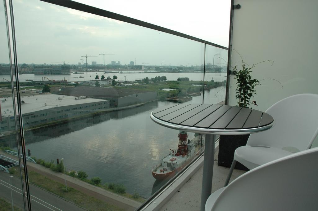Black Jack Suites อัมสเตอร์ดัม ภายนอก รูปภาพ